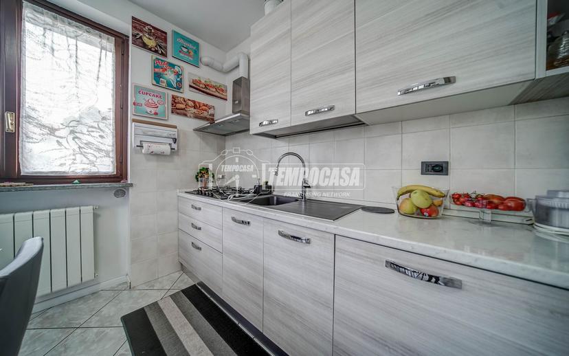 Trilocale in Via Massimo d'Antona, Castelletto sopra Ticino — foto 4 di 5