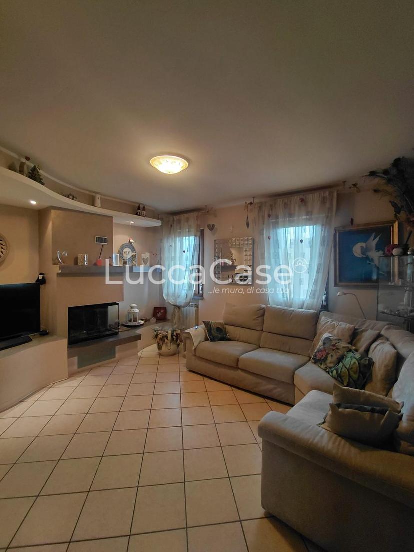 Appartamento in Calità 12, Altopascio