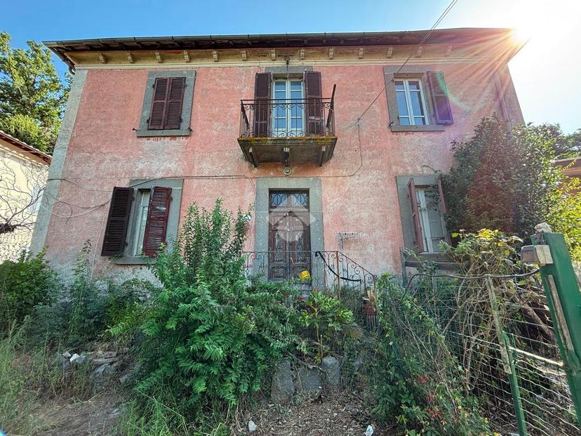 Villa in Piazza Donna Olimpia 16, Viterbo — foto 5 di 5