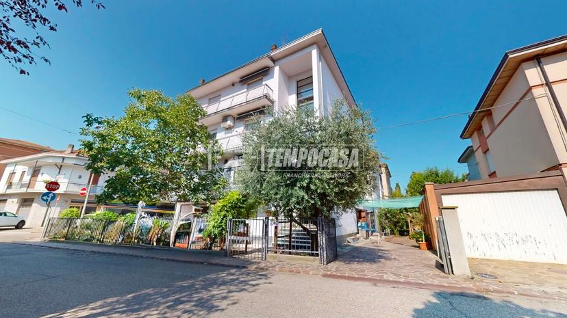 Villa a schiera in Via Bonaventura Lamberti 4, Carpi — foto 4 di 5