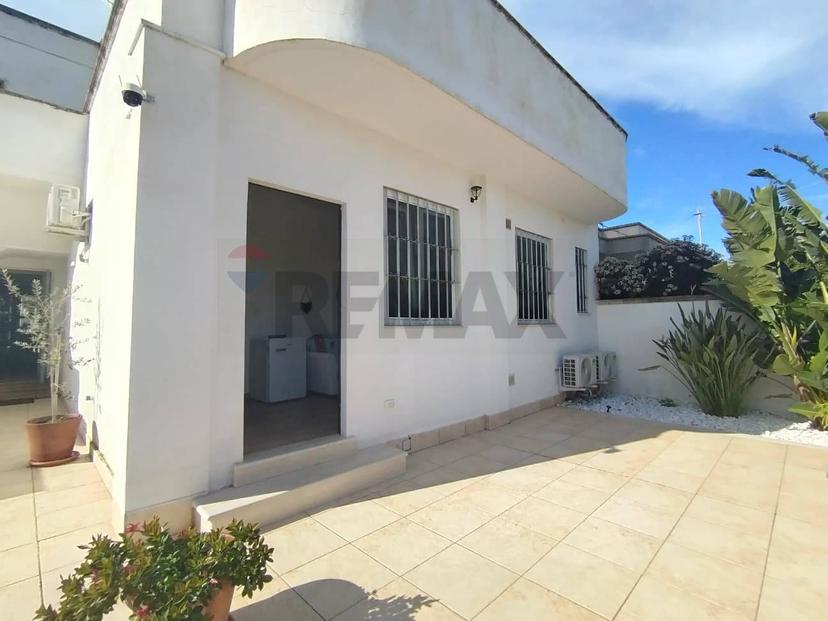 Casa indipendente in Via Isole Tremiti 14, Nardò — foto 3 di 5