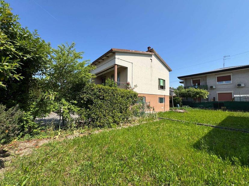 Casa indipendente in Via Matteotti, Sovizzo — foto 4 di 5