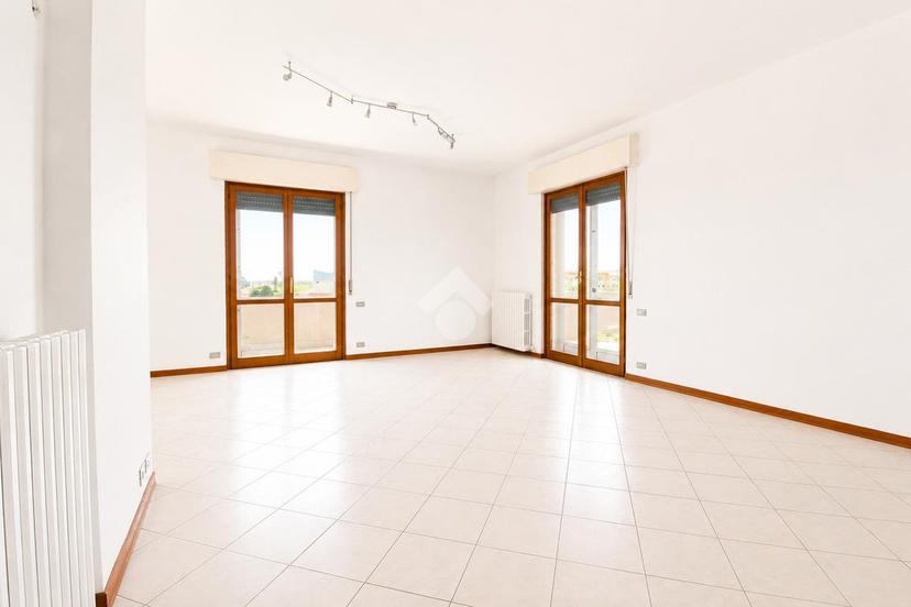 Villa in Traversa Sechini 10, Giulianova — foto 3 di 5