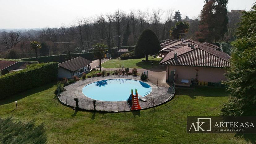 Villa in Frazione Gagnano, Borgo Ticino — foto 4 di 5