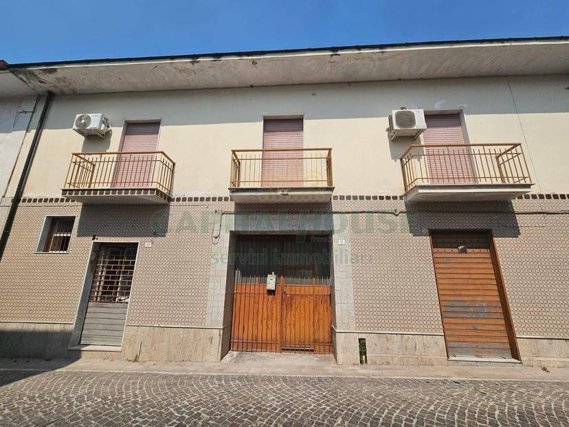 Casa indipendente in Via Colombo, Pastorano — foto 2 di 5