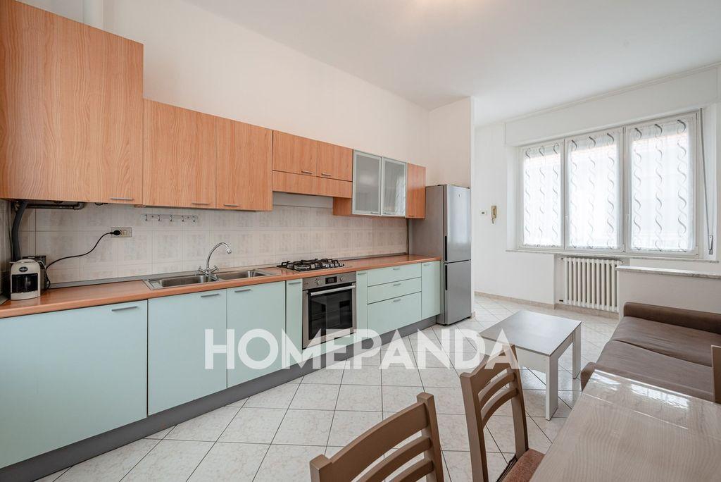 Bilocale in Via Achille Grandi 23, Desio