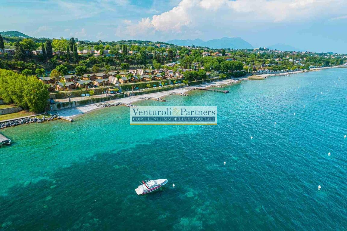 Casale in Via G. Rovetta, Padenghe sul Garda