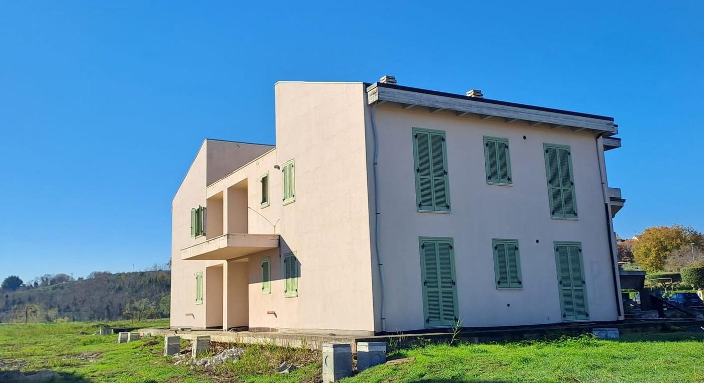 Bilocale in Via Colle di Popoli S.N.C., Rosciano