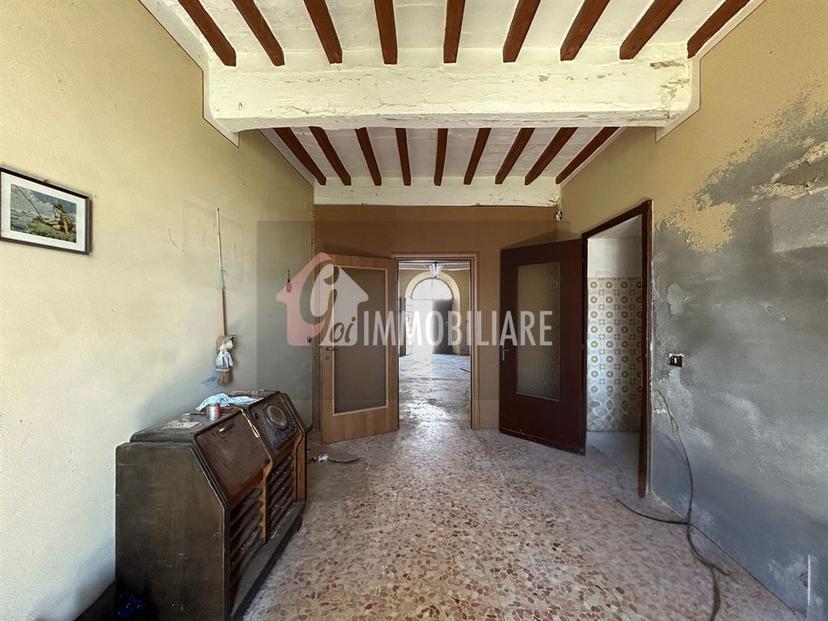 Casa indipendente in Martiri di Belfiore 54, Rivarolo del Re ed Uniti — foto 4 di 5