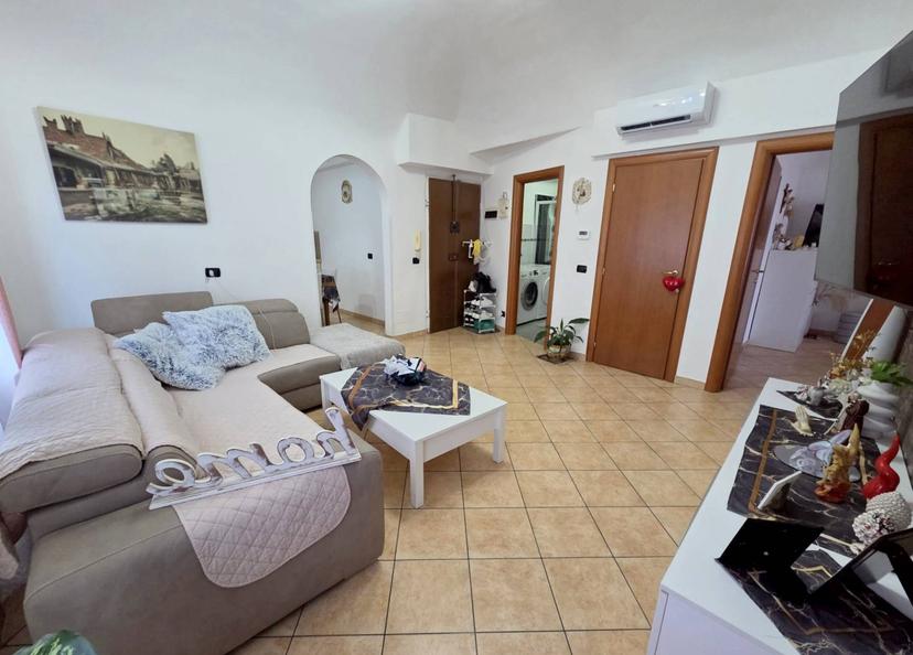 Appartamento in Via delle Fabbriche, Genova