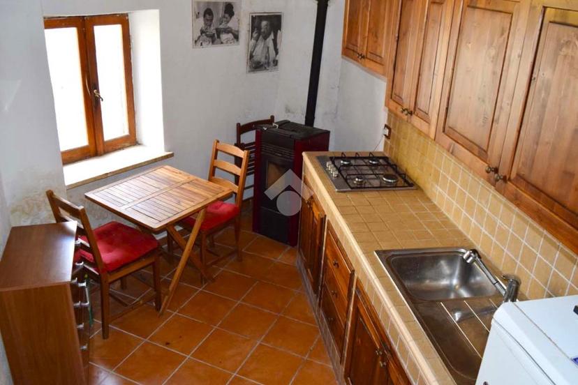 Casa indipendente in Via Labirinto, Tagliacozzo