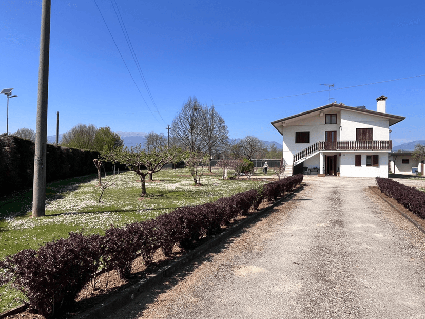 Casa indipendente in Via Cal Morta, Sernaglia della Battaglia — foto 2 di 5