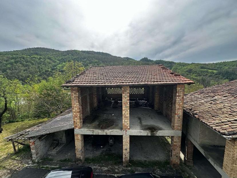 Casa indipendente, Varzi — foto 3 di 5