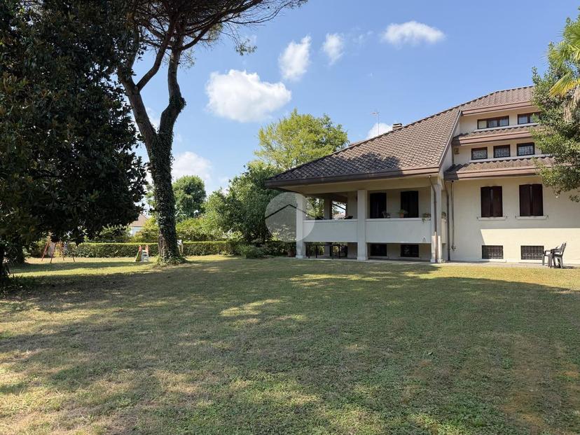 Villa in Via Cavalieri di Vittorio Veneto, Martellago — foto 3 di 5