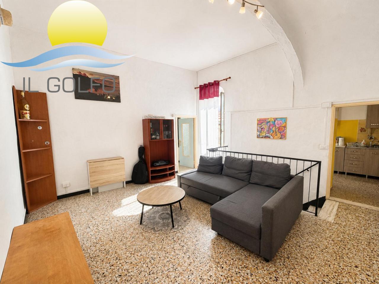 Quadrilocale in Via Ugo Foscolo 4, Cervo