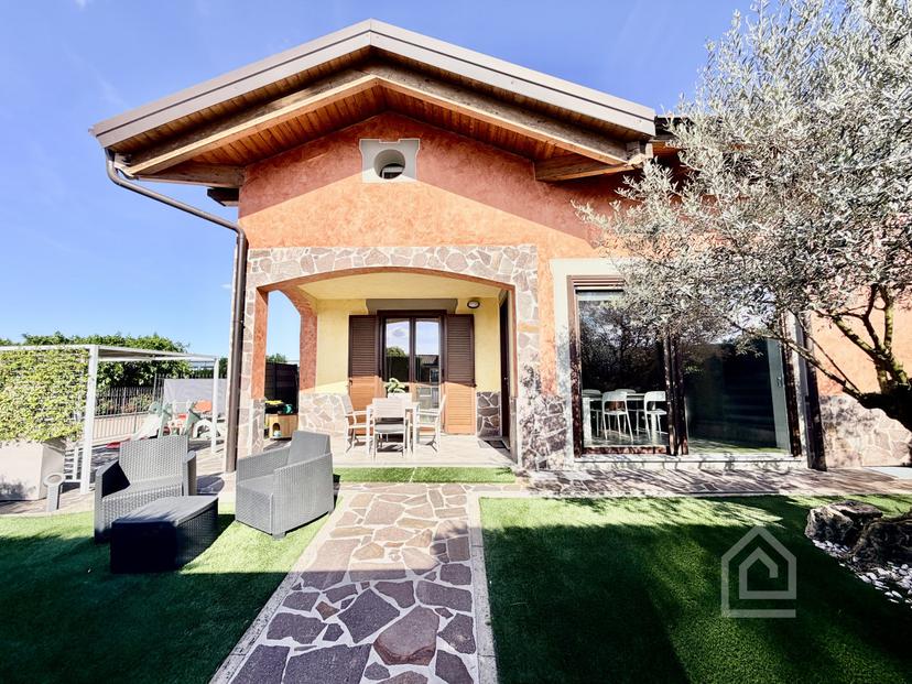 Villa in Via Maestra 37 H, Chivasso — foto 4 di 5