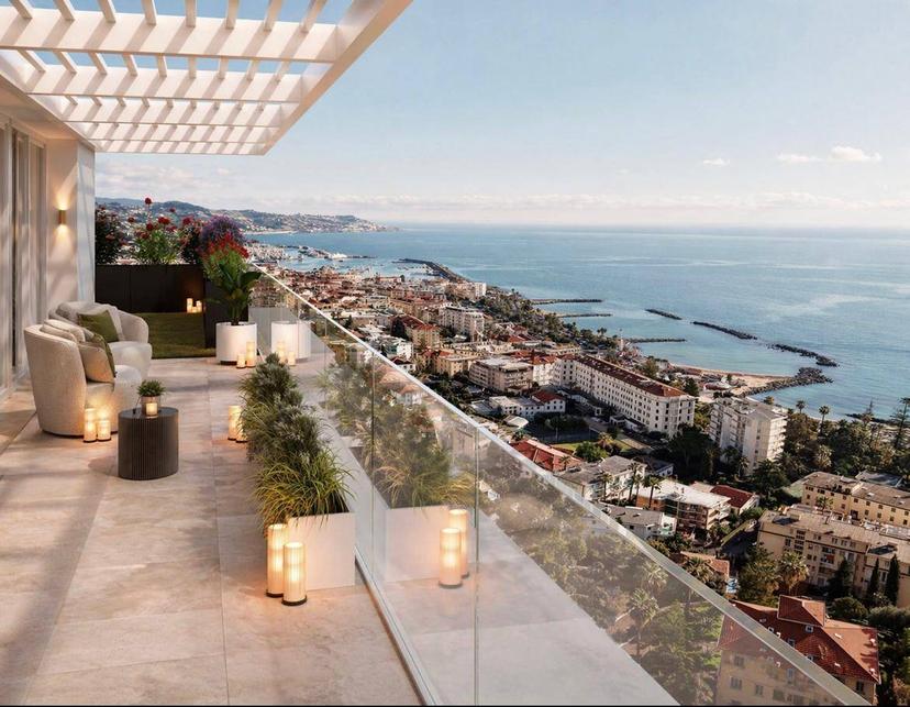 Attico in Viale Carducci Snc, Sanremo — foto 3 di 5