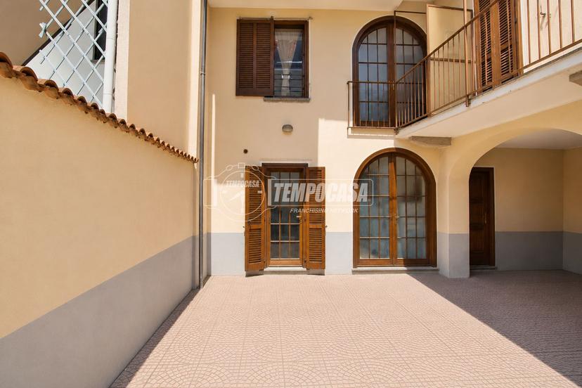Casa indipendente, Galliate — foto 4 di 5