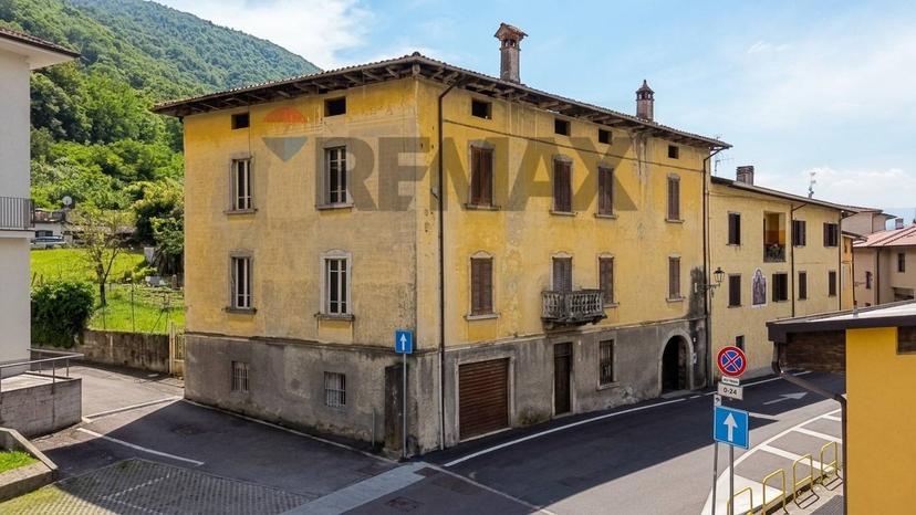 Casa indipendente in Via Don Stefano Gelmi 41, Pian Camuno — foto 3 di 5