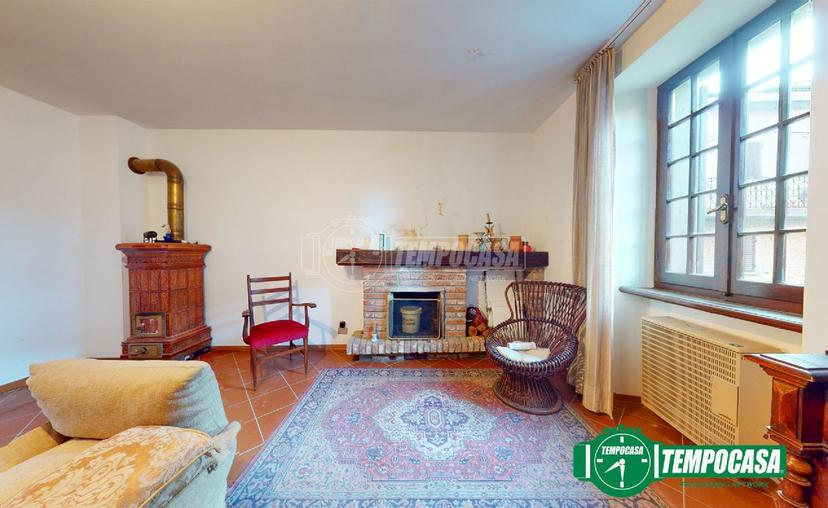 Casa indipendente in Piazza Garibaldi, Ponzone — foto 2 di 5