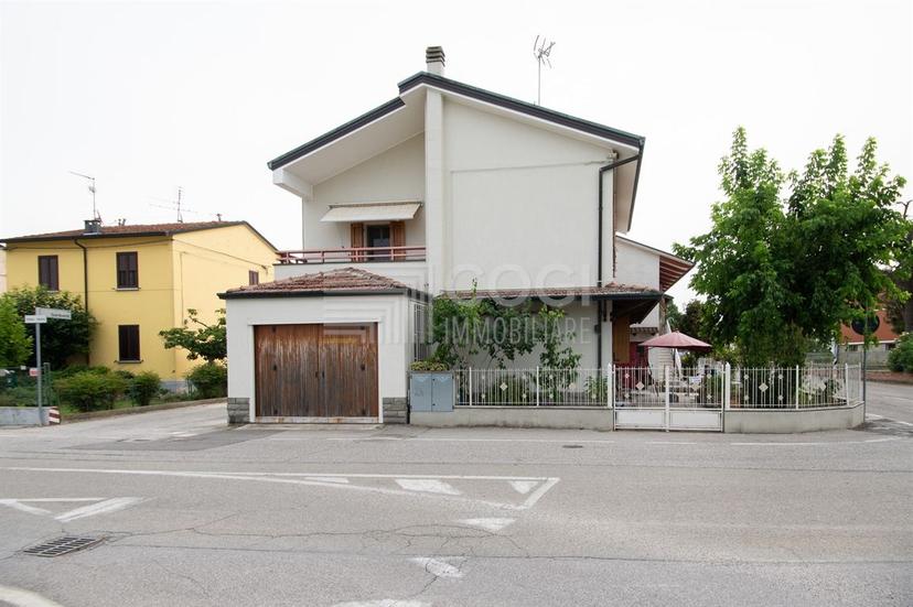 Casa indipendente in Via Oriani 1, Bagnara di Romagna — foto 4 di 5