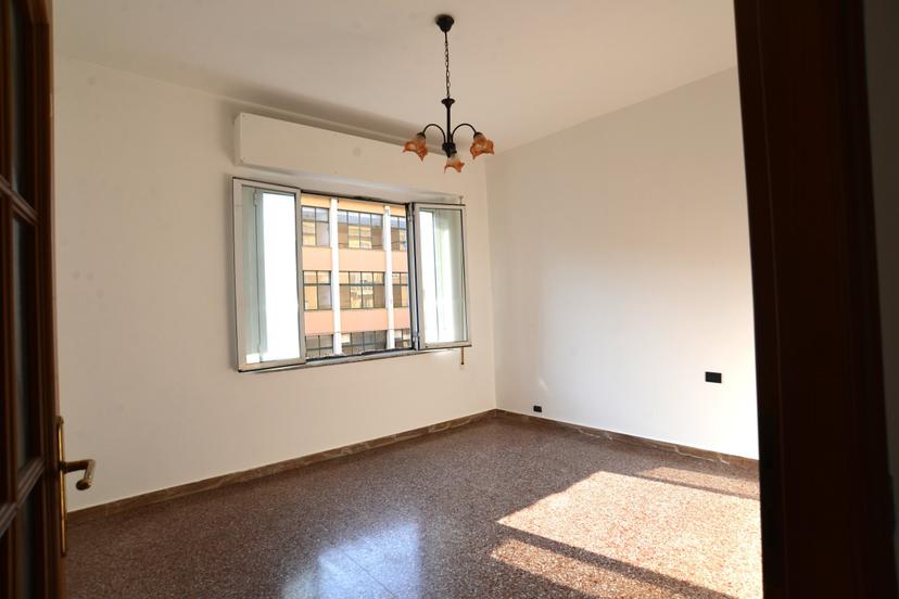 Appartamento in Via XXV Aprile 9, Vado Ligure — foto 2 di 5