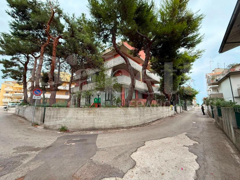 Trilocale in Via Guglielmo  Marconi 28, Tortoreto