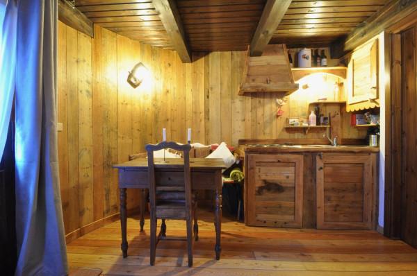 Appartamento in Località Pont Serrand 64, La Thuile — foto 3 di 5