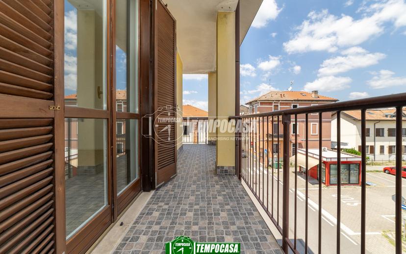 Trilocale in Via Camillo Benso Conte di Cavour 32/C, Grezzago — foto 5 di 5
