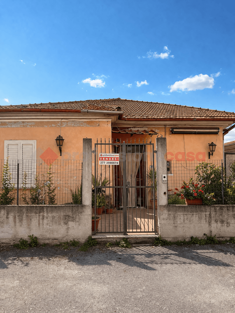 Quadrilocale in Via Paterno 28, Trivigliano — foto 3 di 5