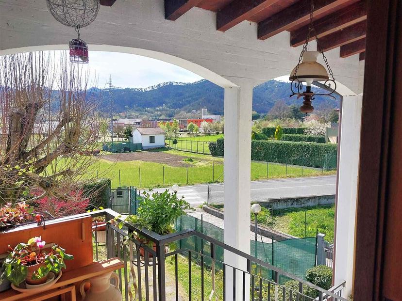 Casa indipendente, Brugnato — foto 2 di 5