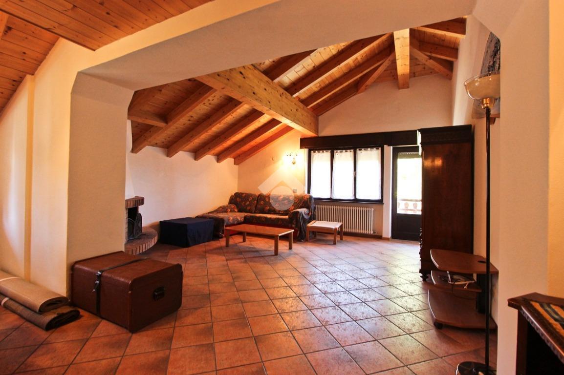 Appartamento in Via Emilio Colpi 210, Folgaria