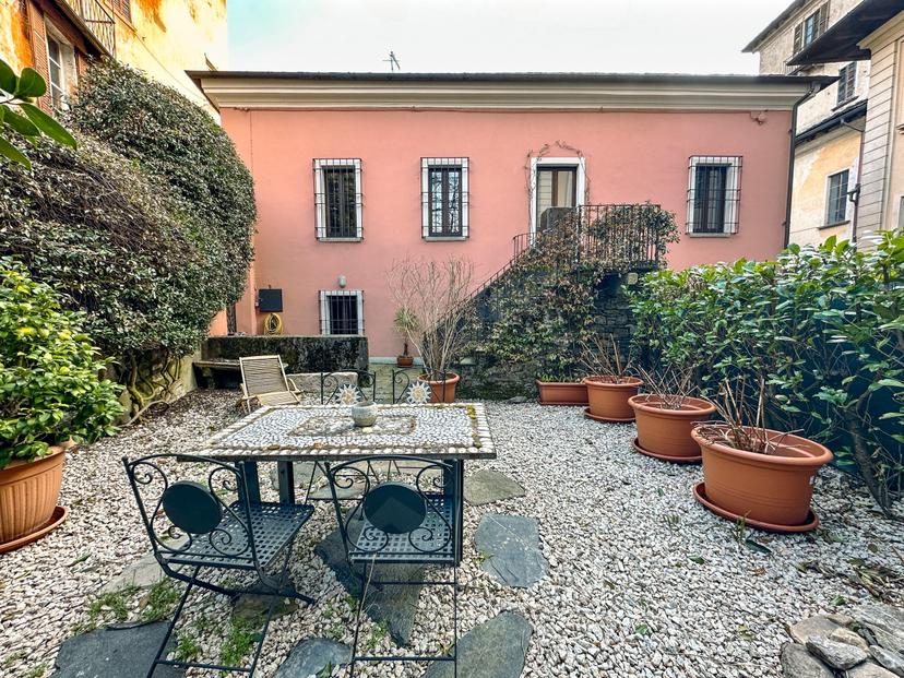 Casa indipendente in Via Bernandino, Orta San Giulio — foto 2 di 5