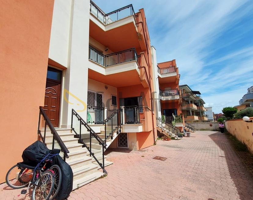 Villa a schiera in Lungomare della Salute, Fiumicino — foto 4 di 5