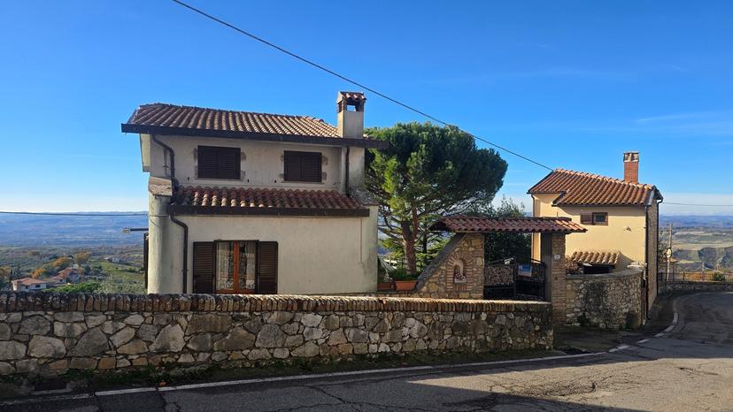 Casa indipendente, Montecchio — foto 3 di 5