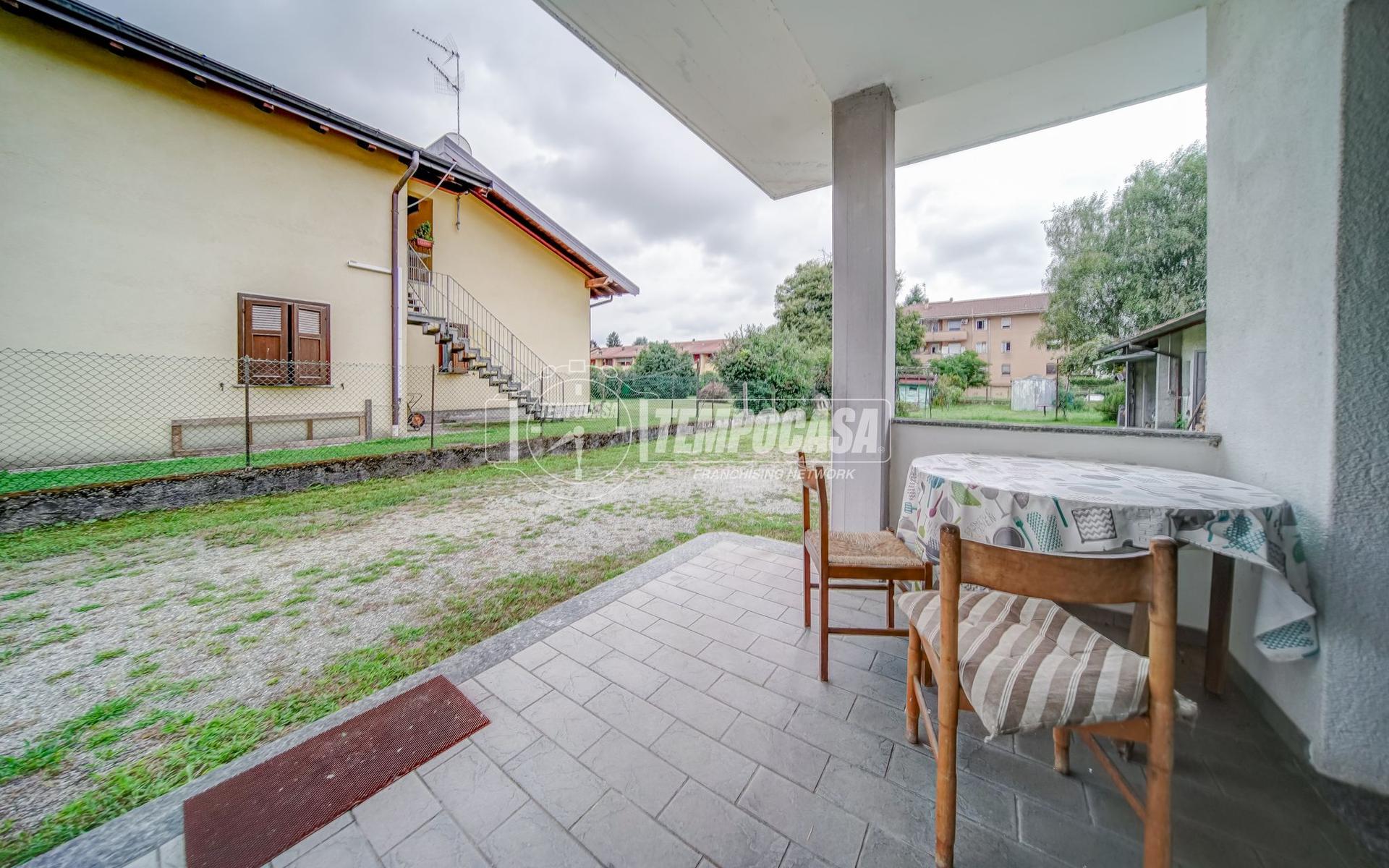Trilocale in Via Arquello, Castelletto sopra Ticino