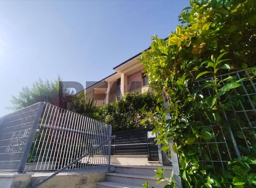Bilocale, Ancona