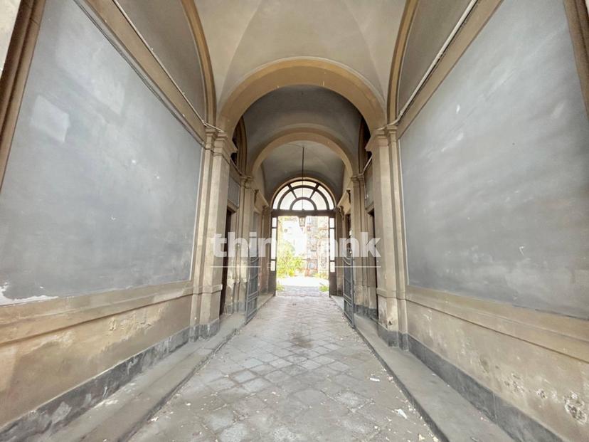 Appartamento in Piazza Iolanda 2, Catania