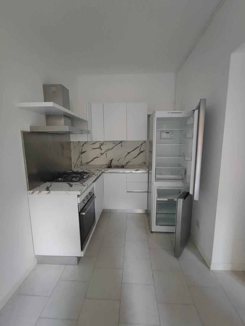 Bilocale in Via Giuseppe Ripamonti, Milano