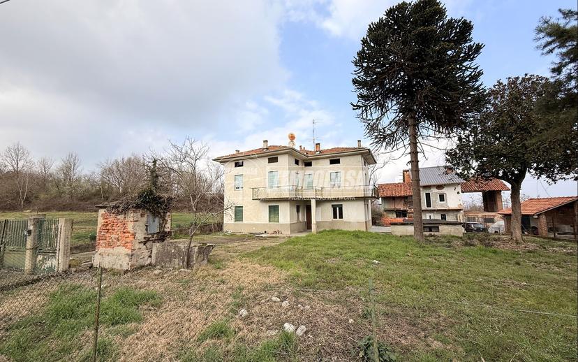 Casa indipendente in Strada della Collina, Mottalciata — foto 3 di 5
