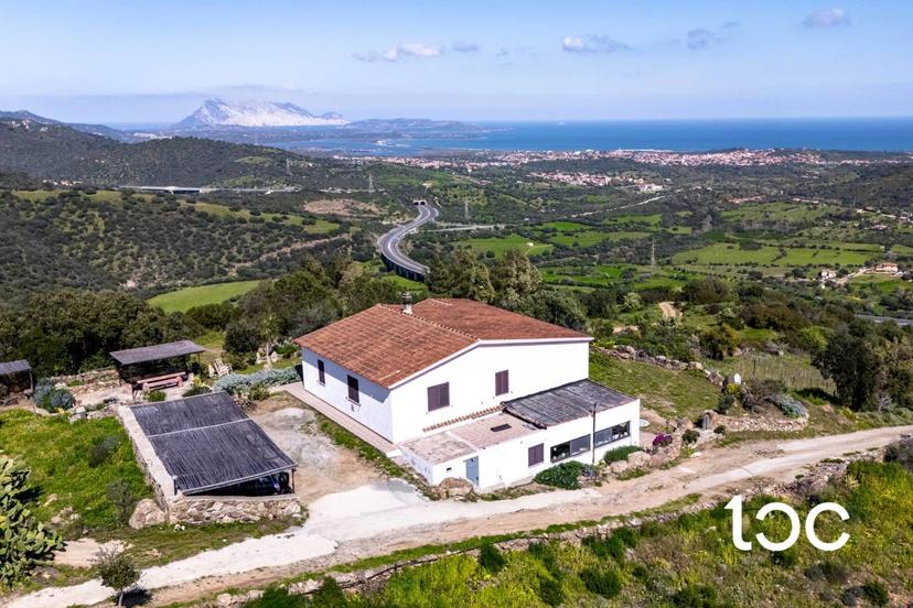 Villa, San Teodoro — foto 3 di 5