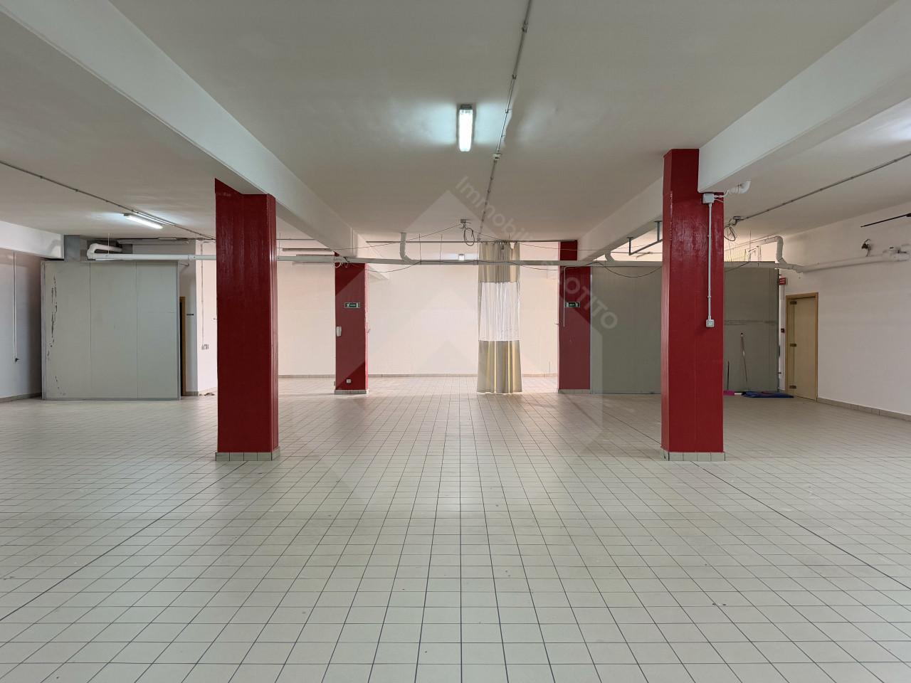 Appartamento in Via Marco Namesiano, Andria