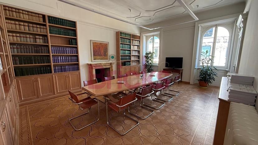 Villa bifamiliare in Corso Magenta 44, Milano — foto 4 di 5