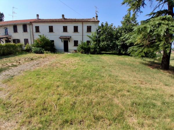 Villa in Via Castellaro, Torrazza Coste — foto 2 di 5