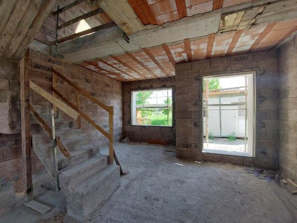 Villa bifamiliare in Via del Castello-Coenzo, Sorbolo Mezzani — foto 4 di 5