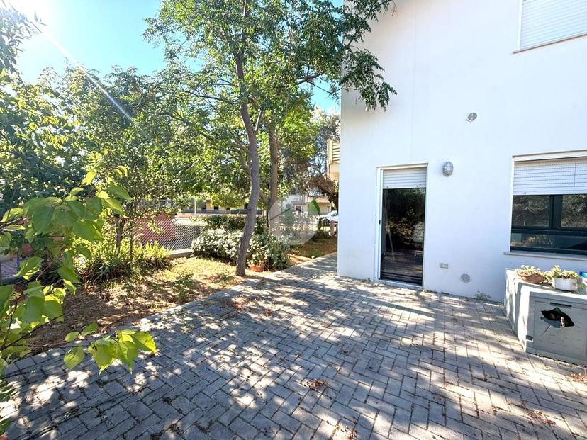 Villa a schiera in Via Conca 3, Fano