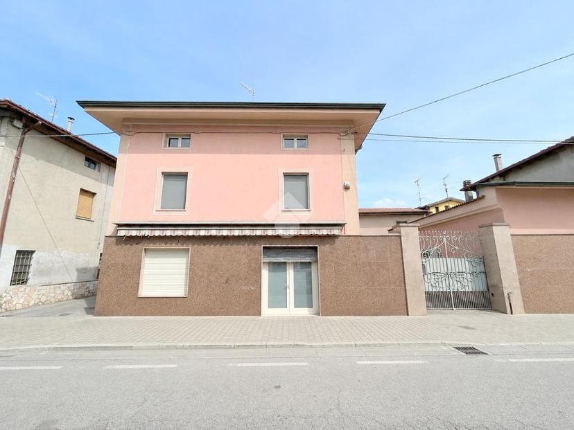 Casa indipendente in Via Guglielmo Marconi 23, Calvisano — foto 4 di 5