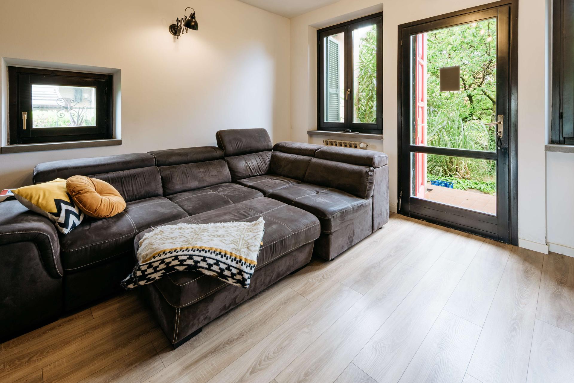 Villa a schiera in Via Sant'Ambrogio 25, Capriate San Gervasio