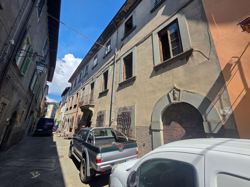 Villa in Via Roma, Castiglione di Garfagnana — foto 2 di 5