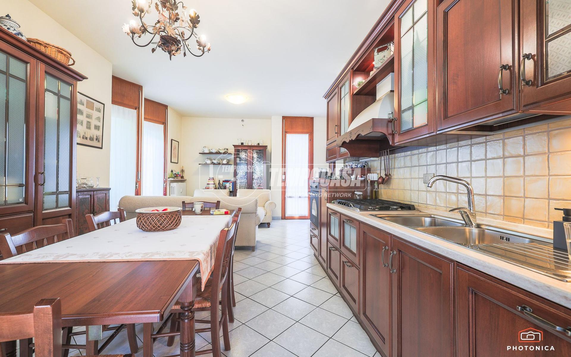 Appartamento in Viale Fratelli Spazzoli, Forlì